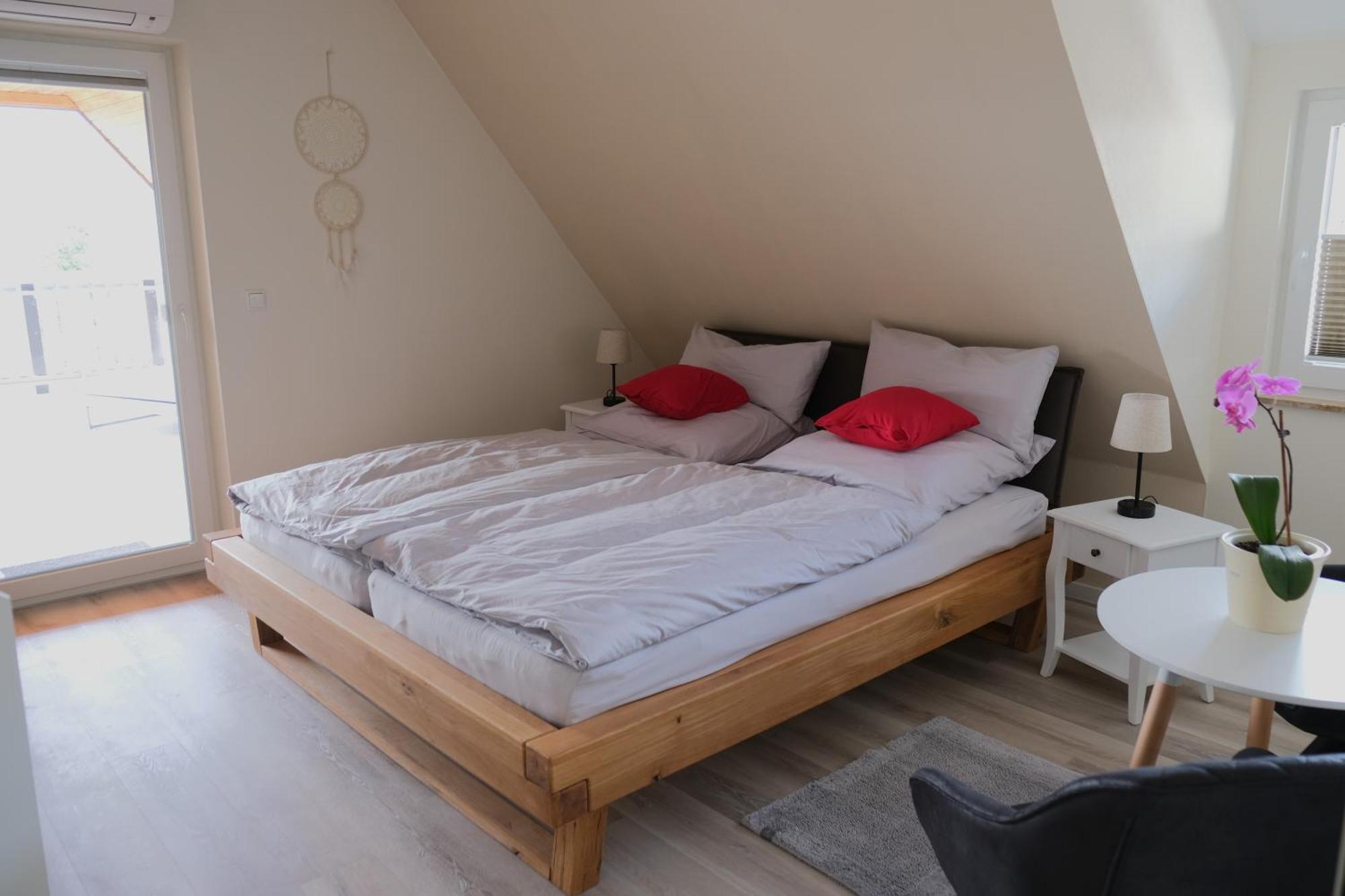 Bonnavista Ferienwohnungen Großheubach エクステリア 写真
